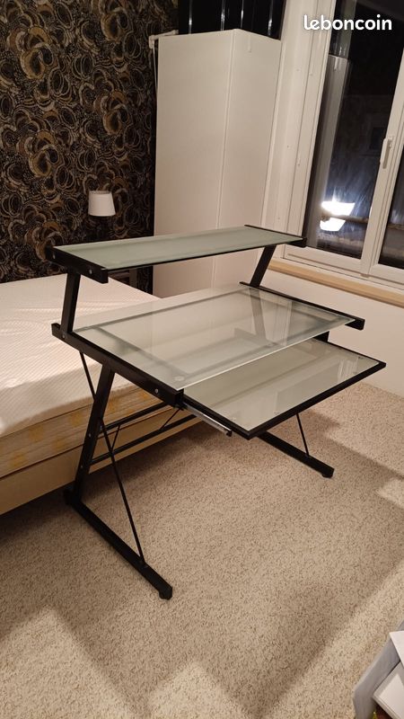 Bureau verre (image 1)