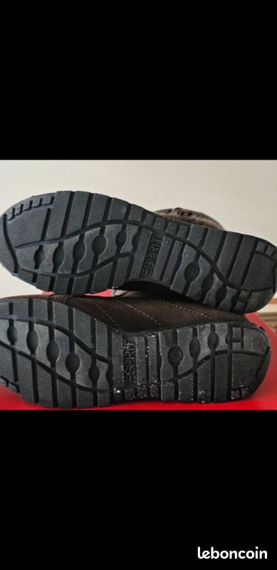Bottes marque esprit achat 100euro taille 39 porte 1 fois (image 2)