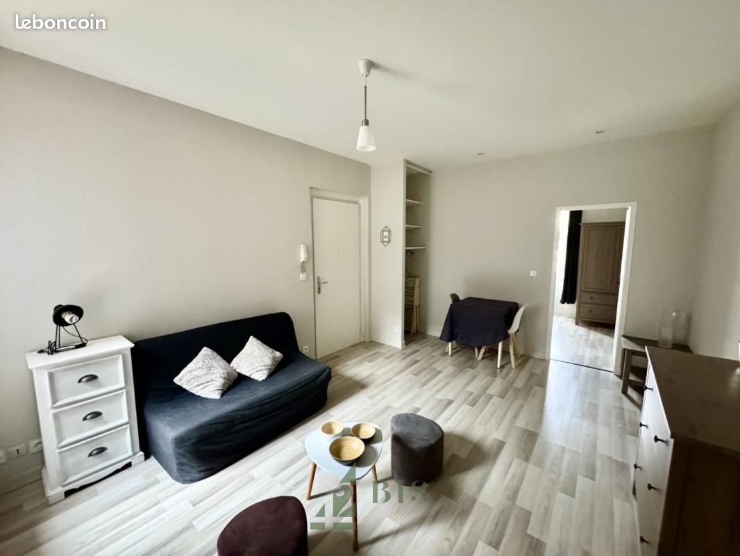 Appartement 2 pièces 36 m² · à Roanne · 36 m² · 450 €