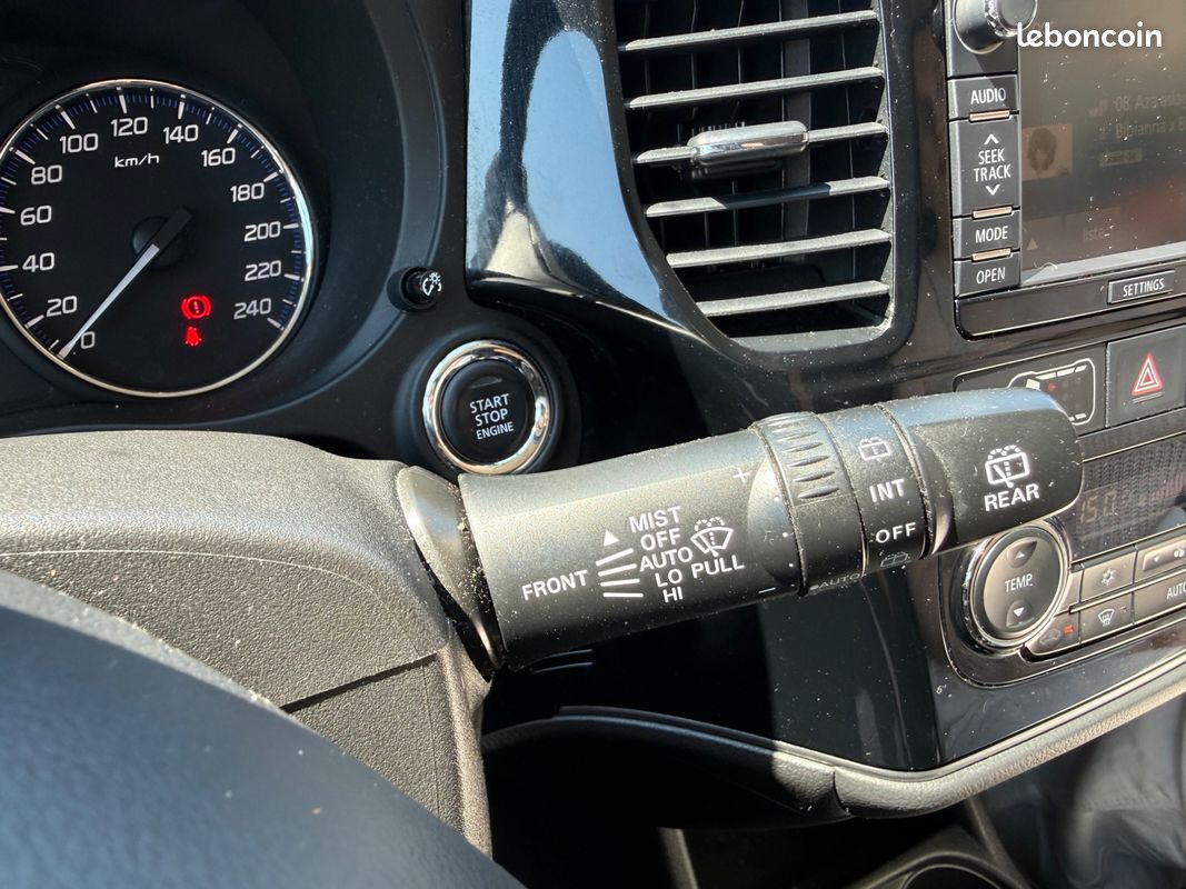 MITSUBISHI OUTLANDER 2.2 DID 150 CH INVITE 4Wd (image 26)
