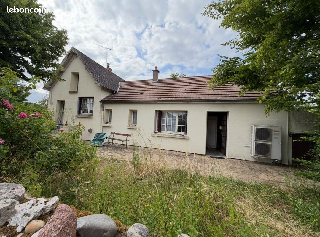 Maison 4 pièces 75 m² · à Paray-le-Frésil · 75 m² · 74 500 €