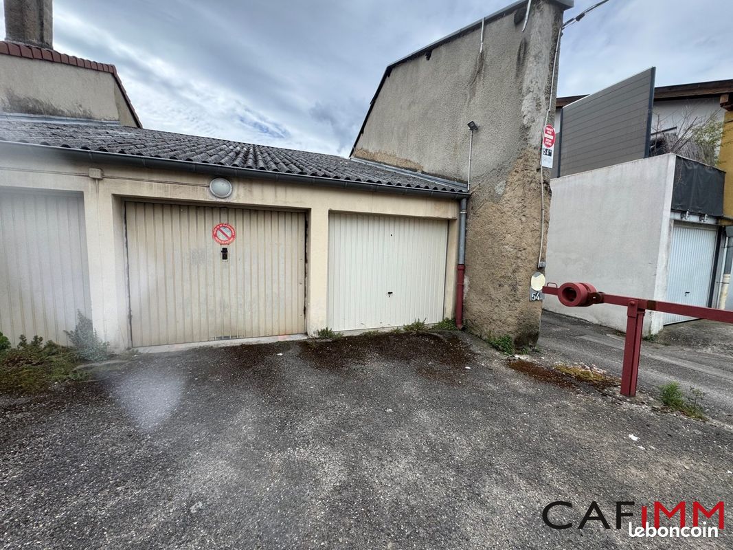 Parking 19 m² · à Villeurbanne · 19 m² · 24 000 €