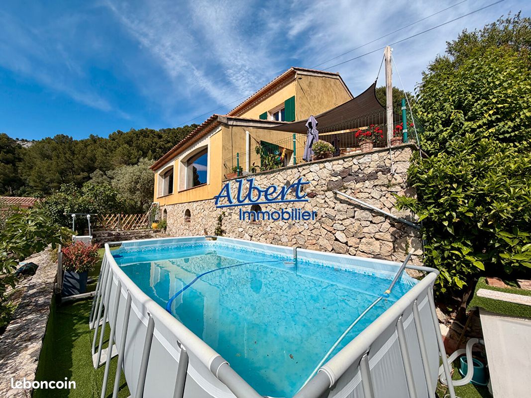 Maison 7 pièces 175 m² · à Ollioules · 175 m² · 525 000 €