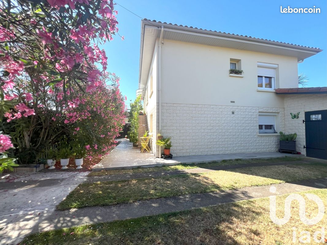 Maison 6 pièces 140 m² · à Grenade-sur-l'Adour · 140 m² · 230 000 €