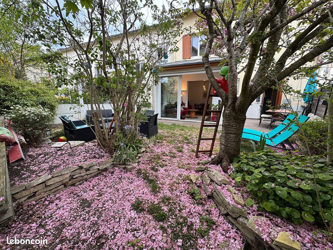 Maison 7 pièces 115 m² · à Noisy-le-Sec · 115 m² · 397 000 €