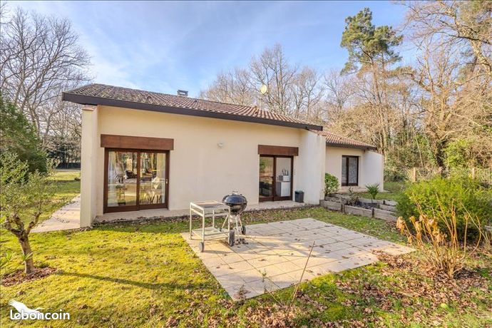 Villa 5 pièces 185 m²