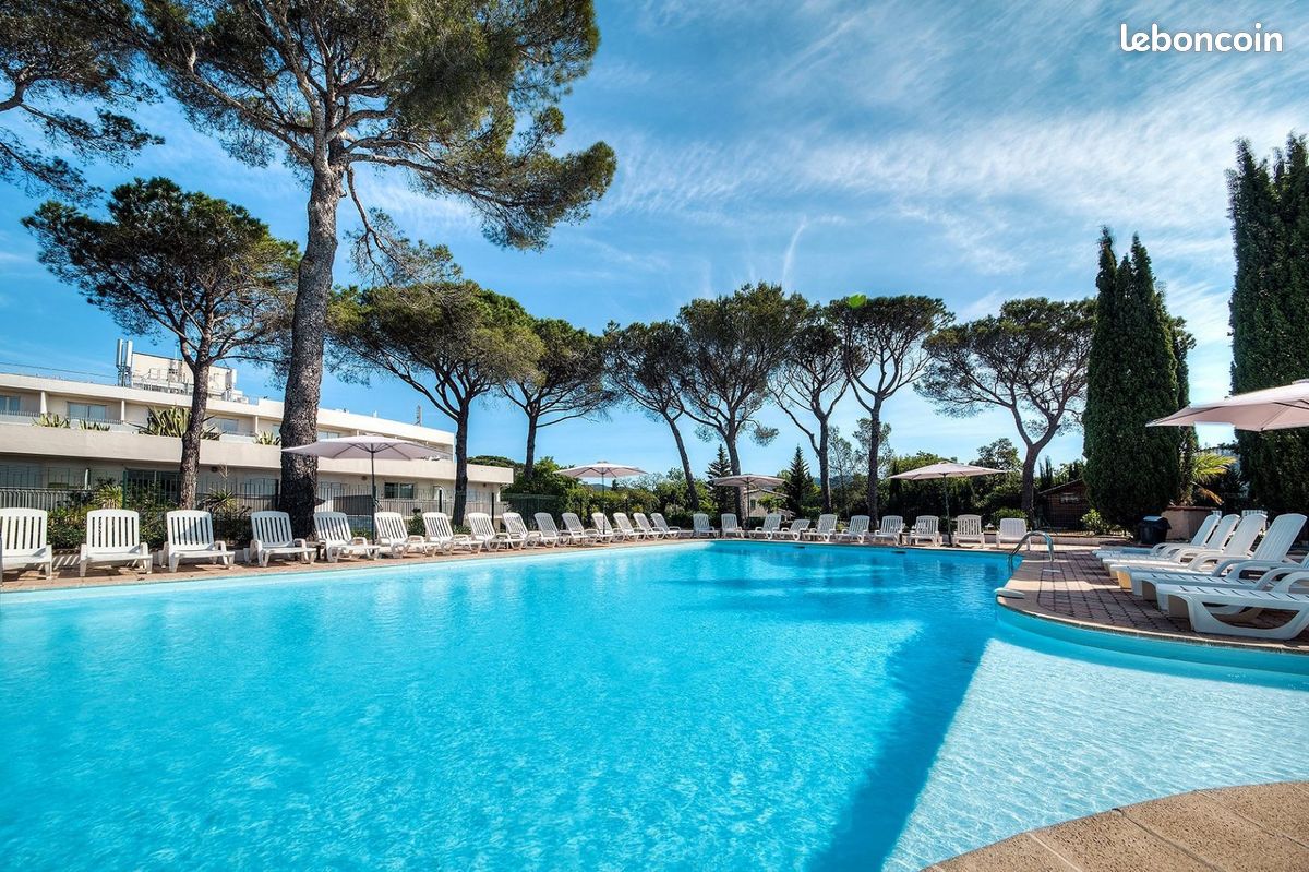 Appartement 1 pièce 28 m² · à Fréjus · 28 m² · 70 000 €