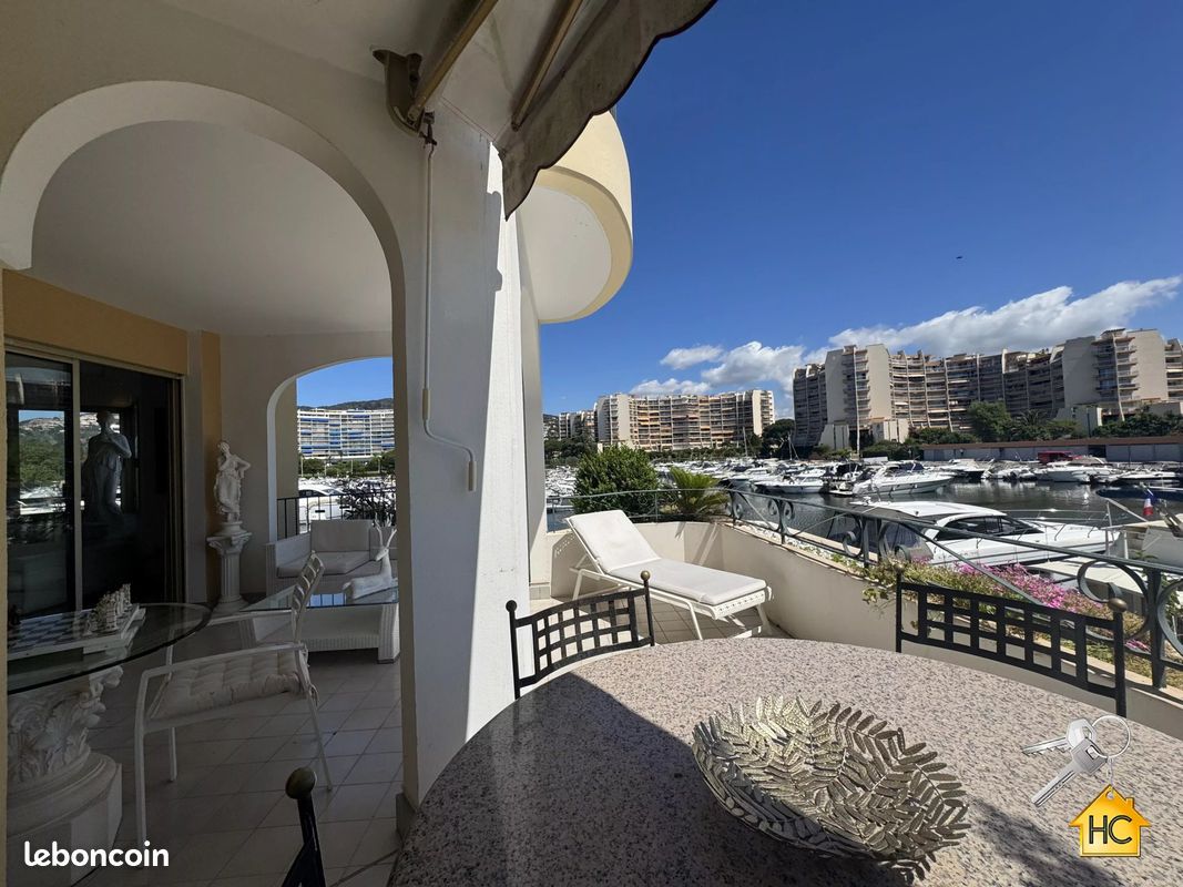 Appartement 3 pièces 80 m² · à Mandelieu-la-Napoule · 80 m² · 747 000 €