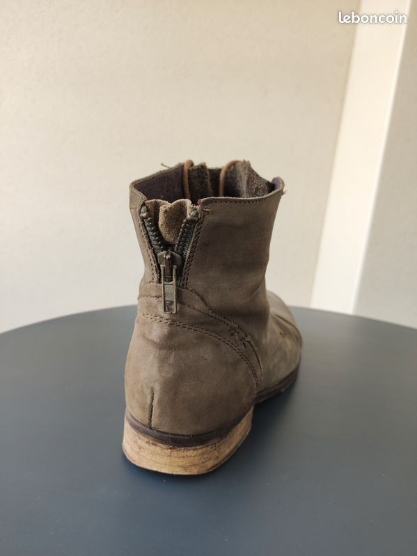 Bottines Noires à Lacets Taille 37 - Occasion, Matière Vinyle, Style Classique Pour Femme