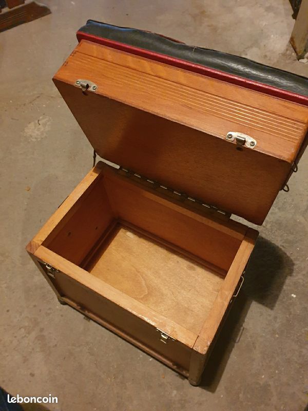 Tabouret coffre (image 3)
