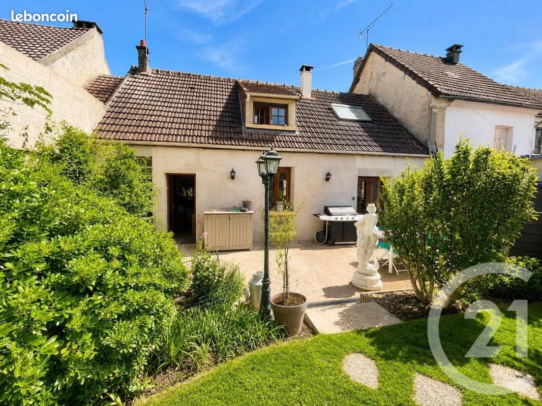 Maison 3 pièces 73 m² · à Villeneuve-sous-Dammartin · 73 m² · 252 000 €
