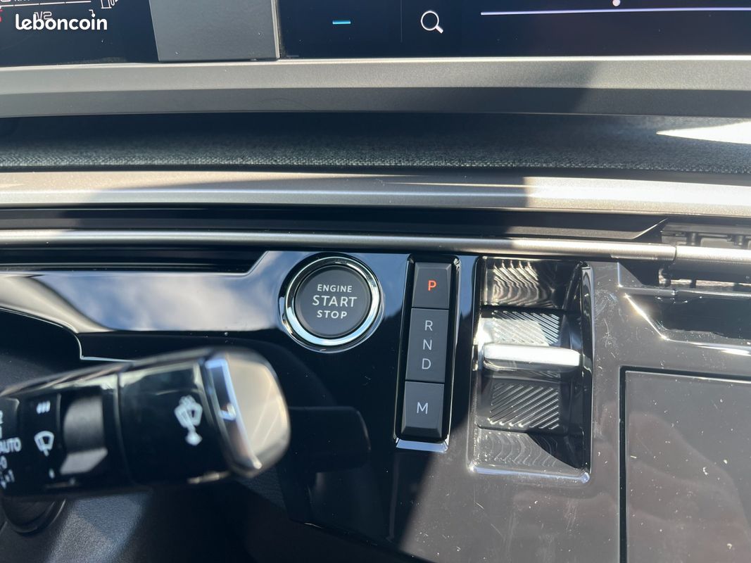 Peugeot 3008 1.2 hybrid 145 e-dcs6 allure (image 23)