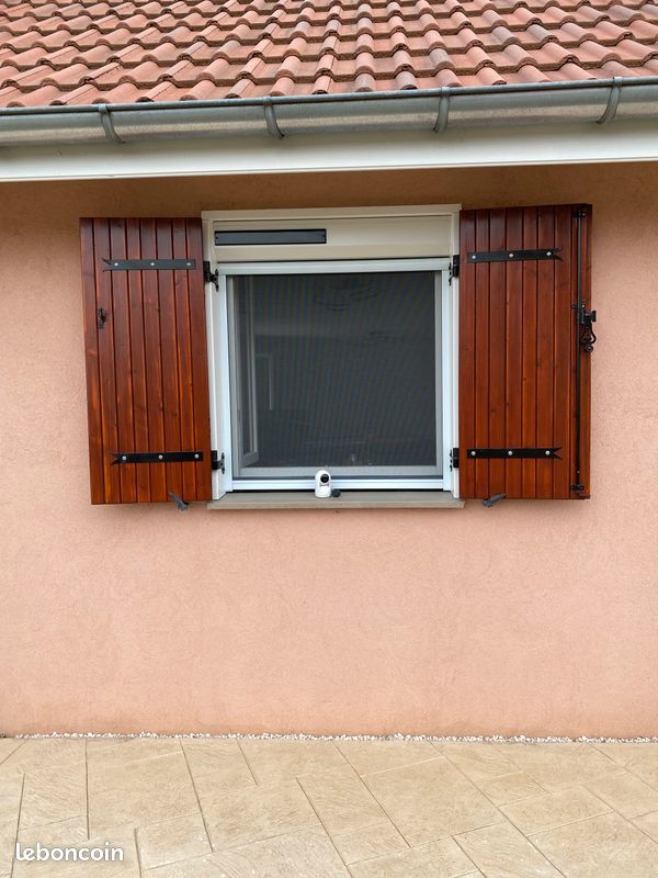 Vends volet en bois (image 2)