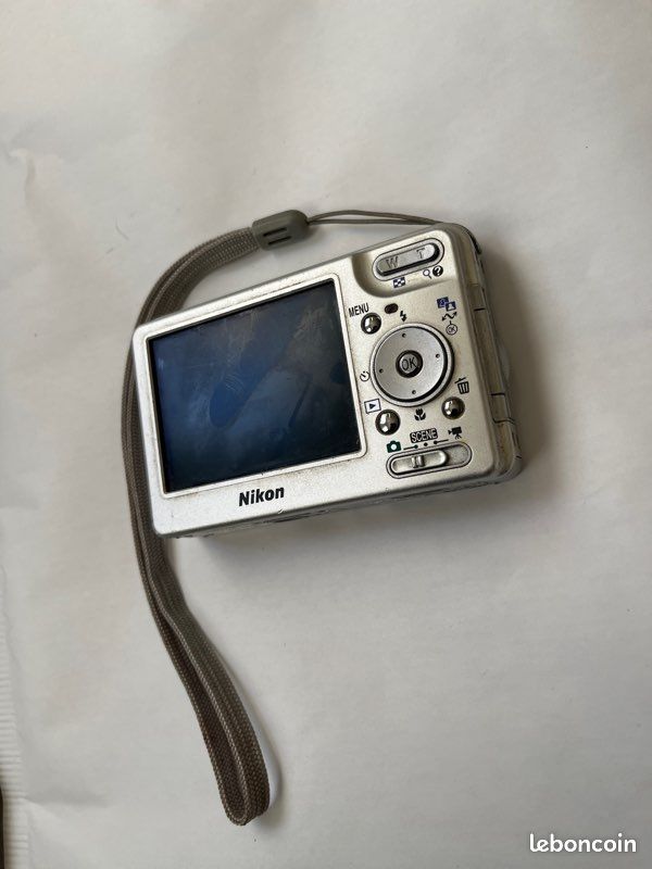 Appareil Photo Vintage Nikon Coolpix S1 - 5,1MP, Argenté, 2005 - Fonctionnel Avec Accessoires
