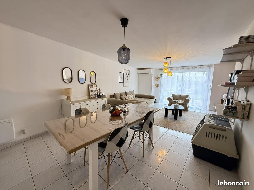 Maison 8 pièces 209 m² · à Jandun · 209 m² · 168 000 €