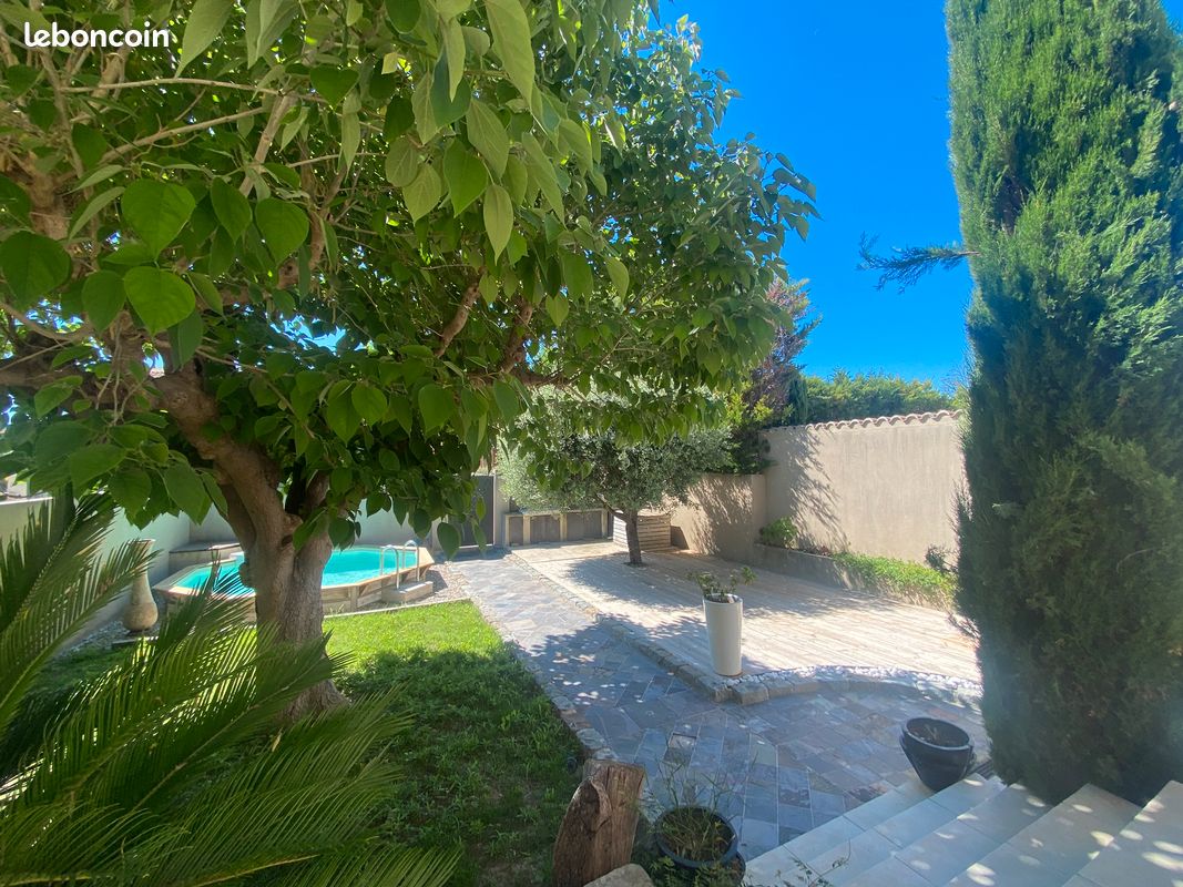 Maison 4 pièces 100 m² · à Berre-l'Étang · 100 m² · 385 000 €