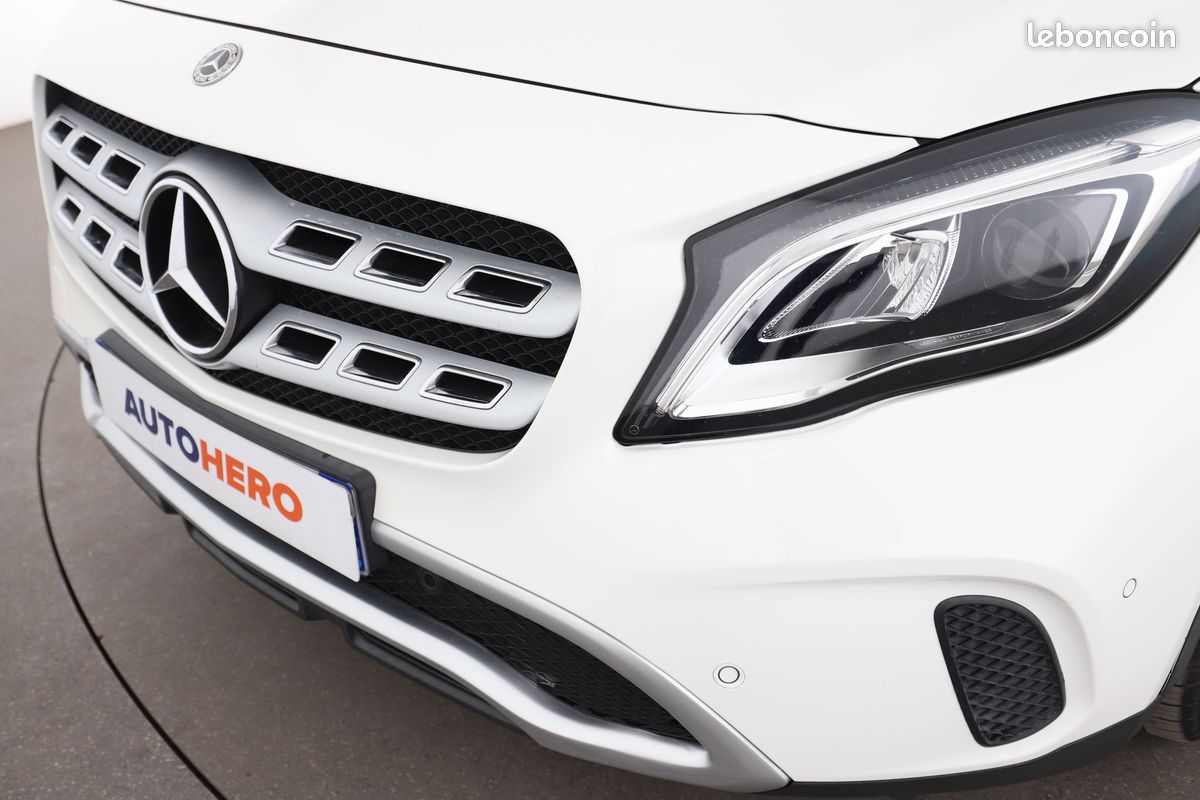 Mercedes-Benz GLA 200 d Inspiration 7G-DCT 136 ch (image 29)
