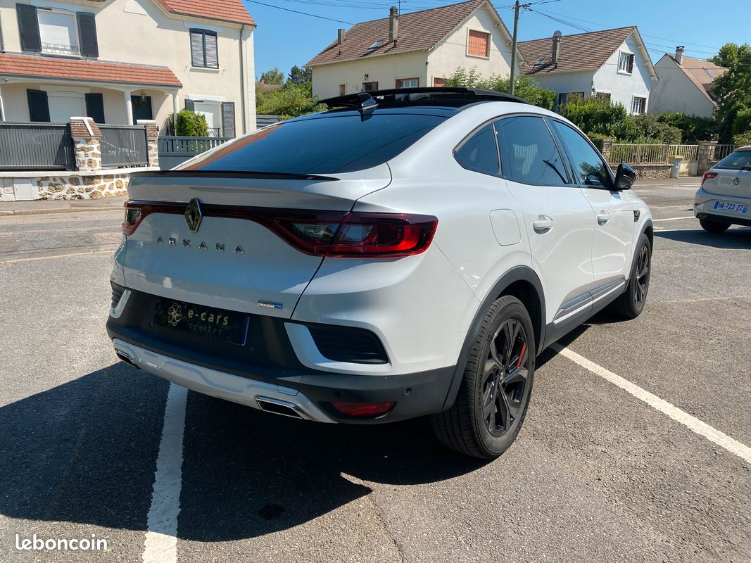 RENAULT Arkana RS Line E-TECH 1.6 145 Hybrid Boîte auto (image 5)