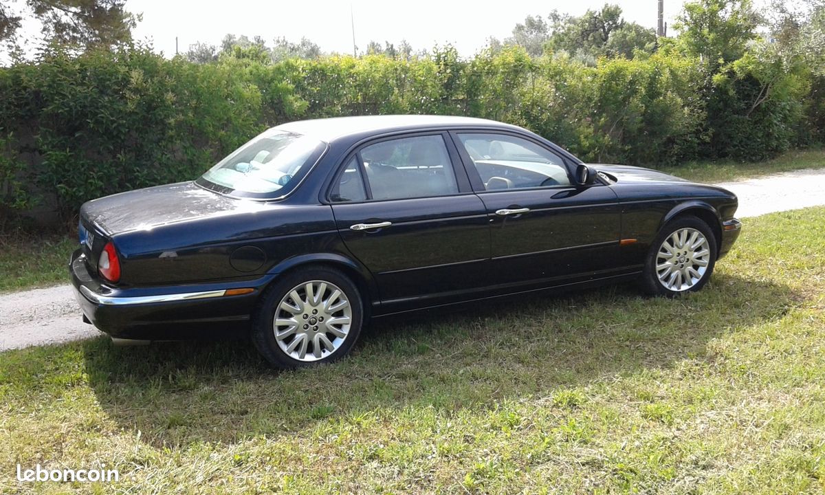 Jaguar xj V6 essence (image 3)