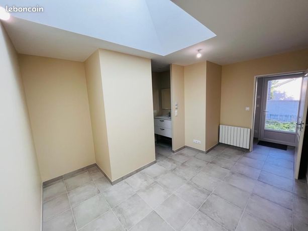 Maison en pierres 6 pièces Saint Yrieix Venat