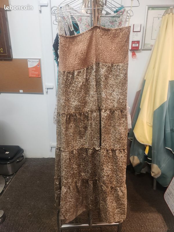 Lot de 50 Vêtements Neufs avec Étiquettes 🏷 dont grandes tailles (image 6)