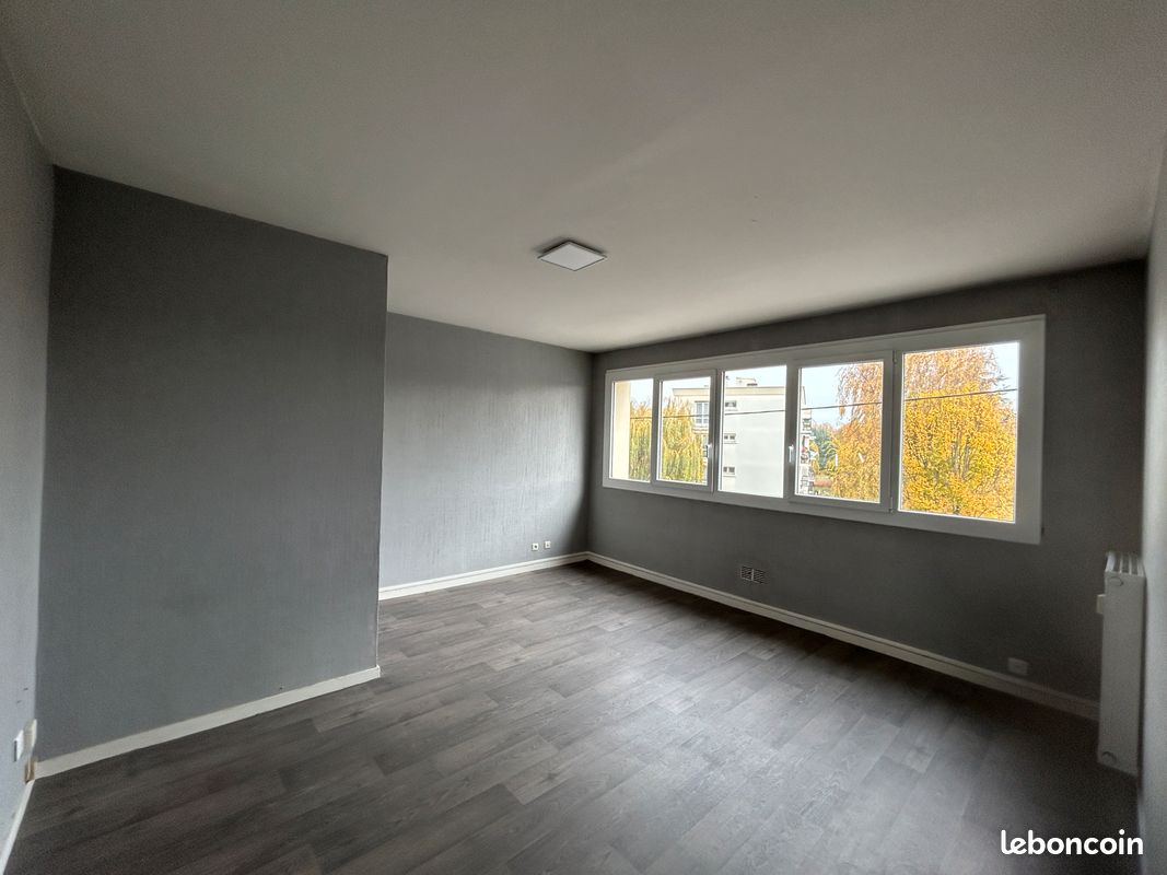 Appartement 2 pièces 45 m² · à Caen · 45 m² · 700 €
