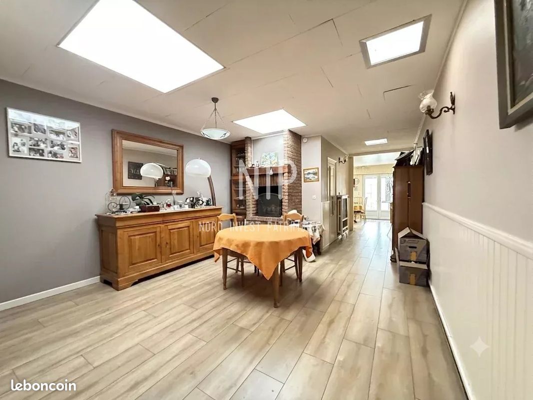Maison 4 pièces 117 m² · à Villeneuve-d'Ascq · 117 m² · 210 000 €