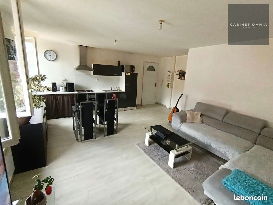 Appartement 2 pièces 42 m² · à Castelsarrasin · 42 m² · 550 €/mois