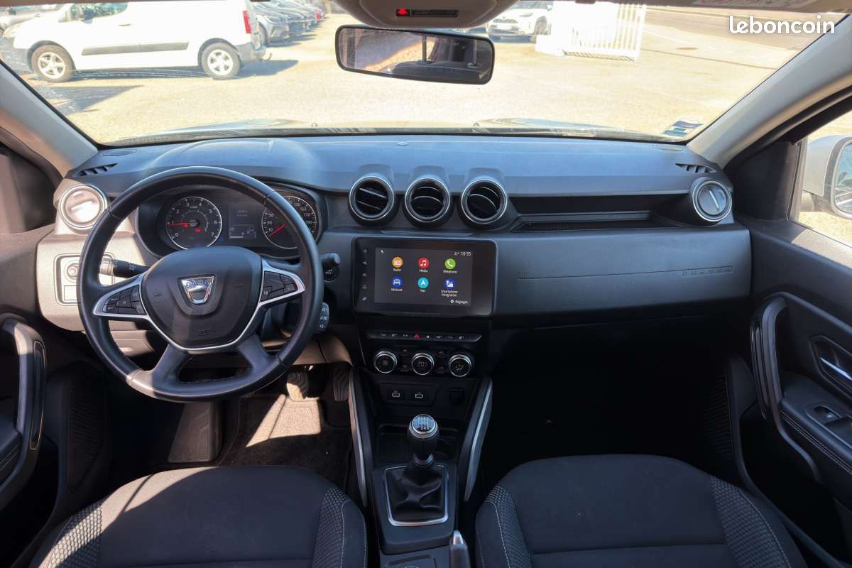 Dacia Duster 1.5 DCI 115 4X4 PRESTIGE (image 3)