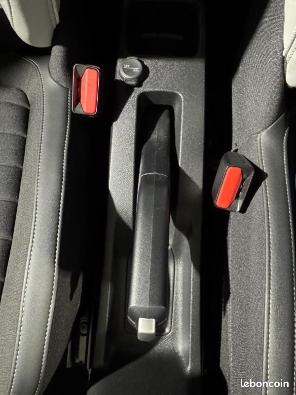 Citroën C3 Turbo 100 ch Manuelle Max (image 50)