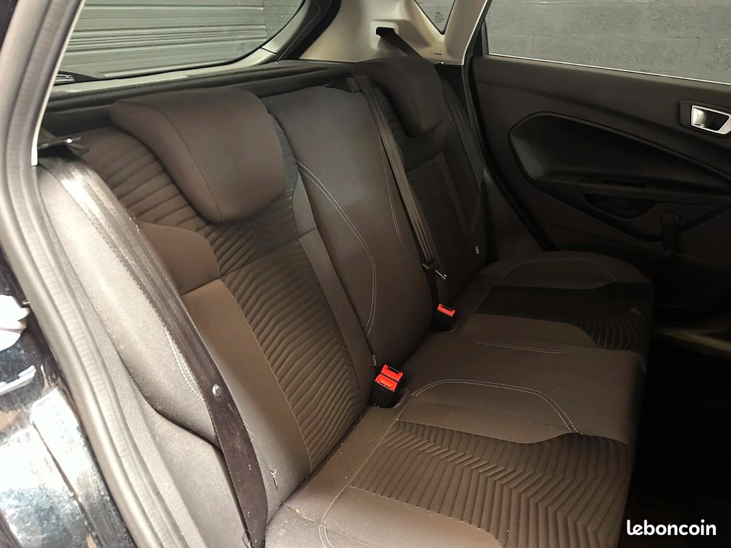 FORD FIESTA 1.5 TDCi 75 S&S Titanium (image 15)