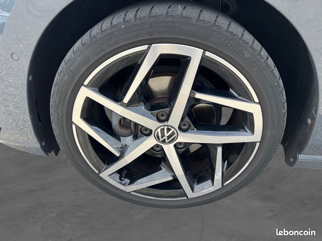 VOLKSWAGEN GOLF 1st 1.5 TSI ACT OPF 130 BVM6 Style (image 18)