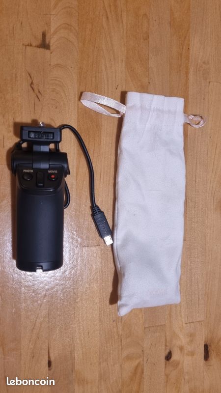 Appareil photo-video vlog ZV-1 sony / poignée-trépied VCT-SGR1 / pare-vent micro / Batterie rechargeable (image 4)