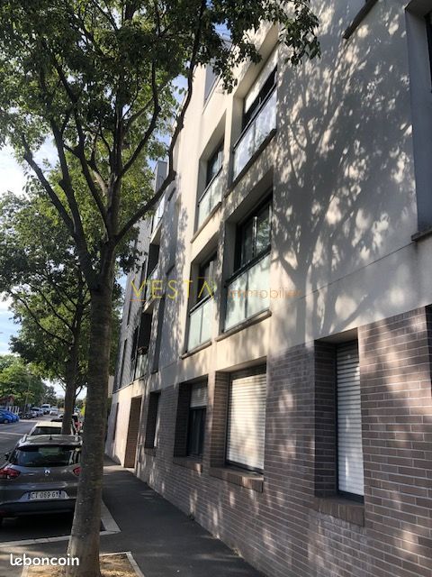Appartement 2 pièces 42 m² · à Montreuil · 42 m² · 215 000 €