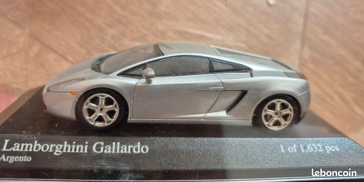 Lamborghini gallardo minichamps 1/43 (image 1)