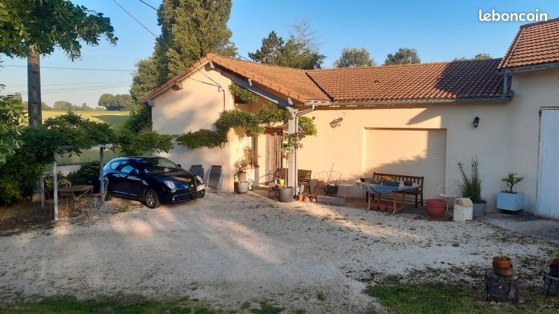 Maison 4 pièces 93 m² · à Valence-en-Poitou · 93 m² · 165 000 €