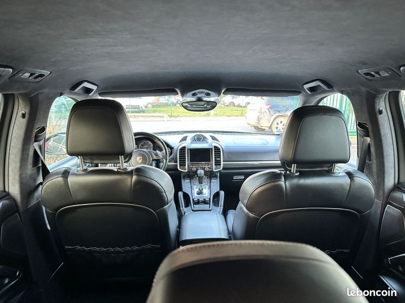 Porsche CAYENNE TURBO 500 CV (958) CAYENNE TURBO V8 500 CV (image 15)