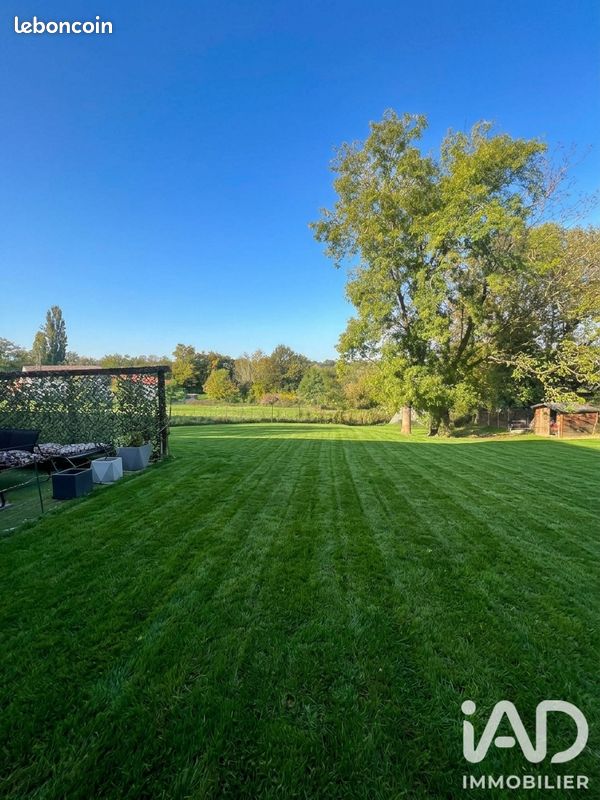 Maison 4 pièces 134 m² · à Saint-Pierre-de-Chandieu · 134 m² · 450 000 €