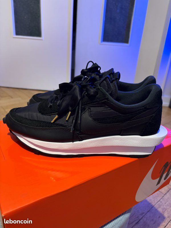 Nike LD Waffle Sacai Nylon Noir (image 2)