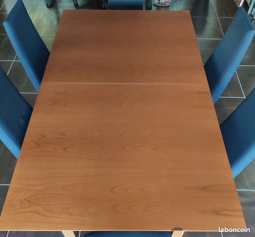 Table salle à manger (image 1)