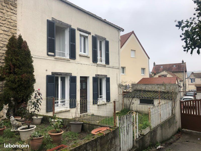 Maison 5 pièces 100 m² · à Mantes-la-Jolie · 100 m² · 200 000 €