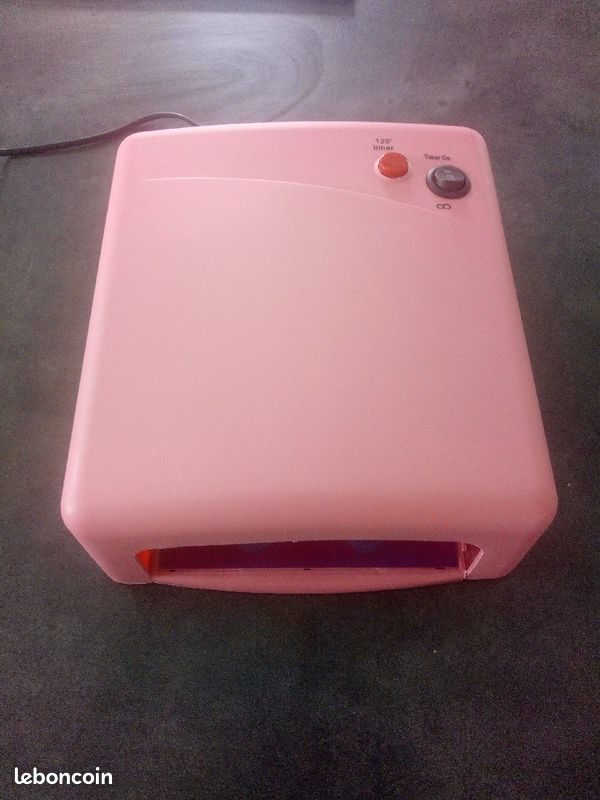 Lampe UV Onglerie (image 1)