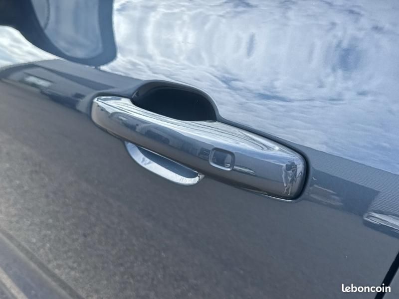 Volvo XC60 T6 Hybride Rechargeable 350ch Ultra Style Dark Geartronic 8 AWD (image 7)
