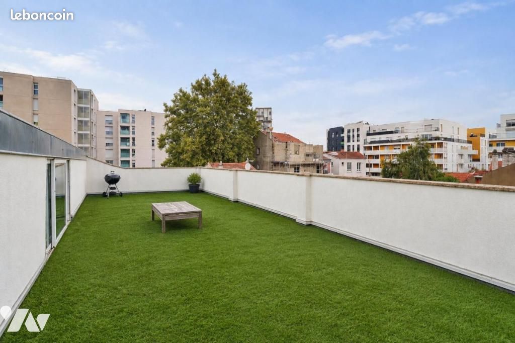 Maison 6 pièces 249 m² · à Romainville · 249 m² · 998 000 €