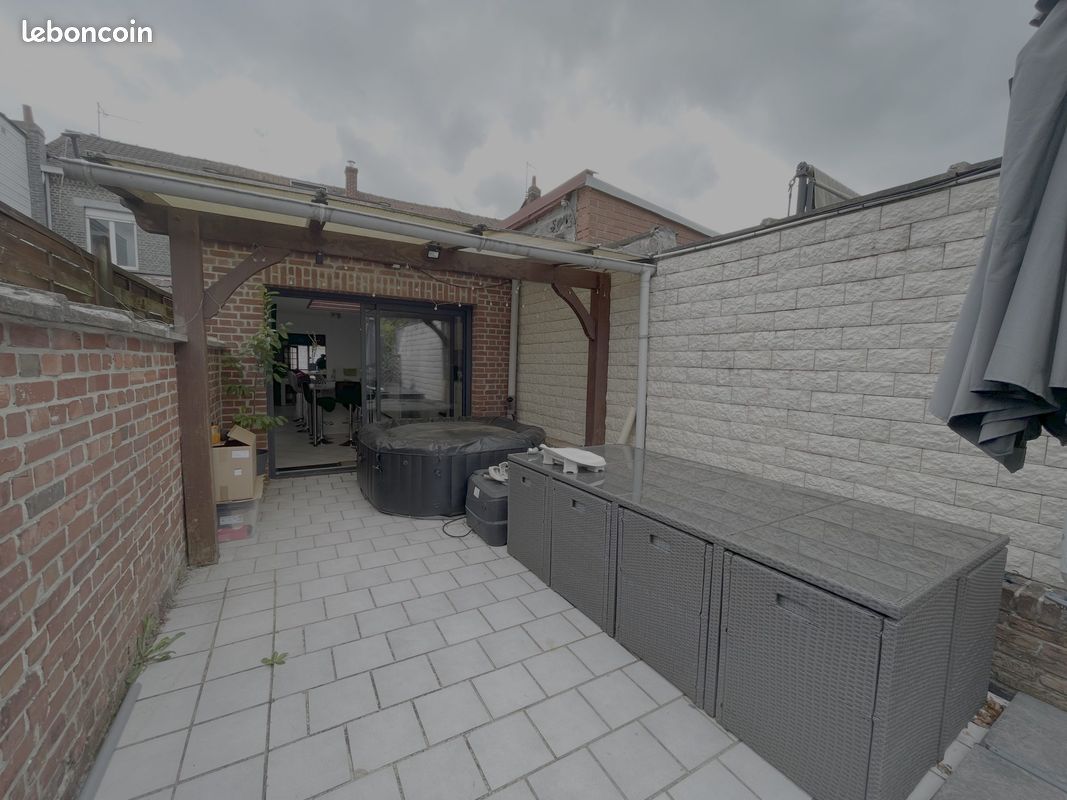 Maison 5 pièces 130 m² · à Wattrelos · 130 m² · 219 000 €