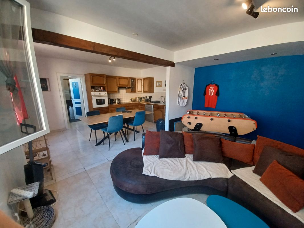 Maison 5 pièces 94 m² · à Saint-Denis-de-Pile · 94 m² · 158 000 €