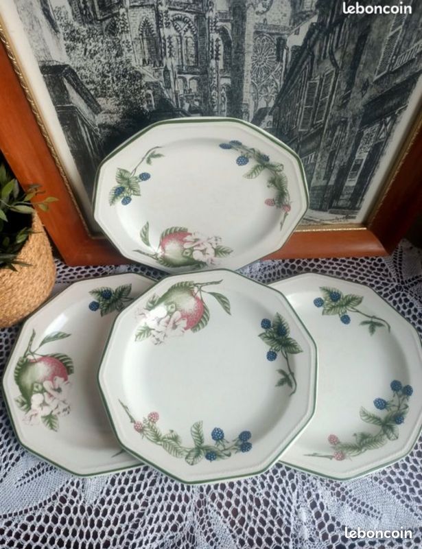 4 assiettes plates anglaise Churchill England _26 cm (image 1)