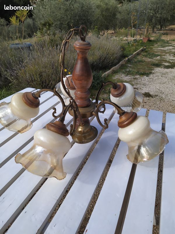 LUSTRE VINTAGE, SUSPENSION à 5 branches, en bois tourné, laiton, verres en tulipe (image 3)