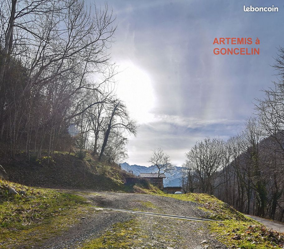 Terrain 714 m² · à Allevard · 714 m² · 56 000 €