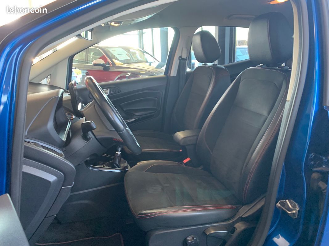 Ford ECOSPORT 125 ST LINE (image 2)